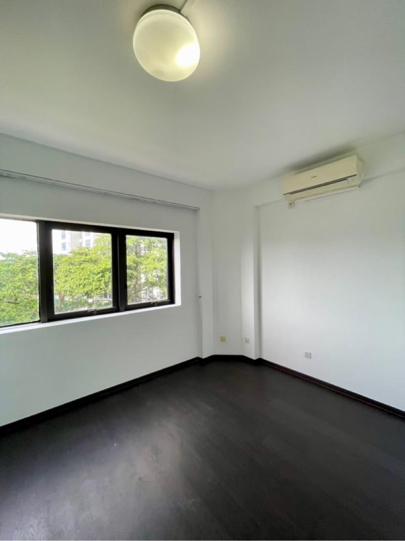 Condominium for Rent: D16, 469977