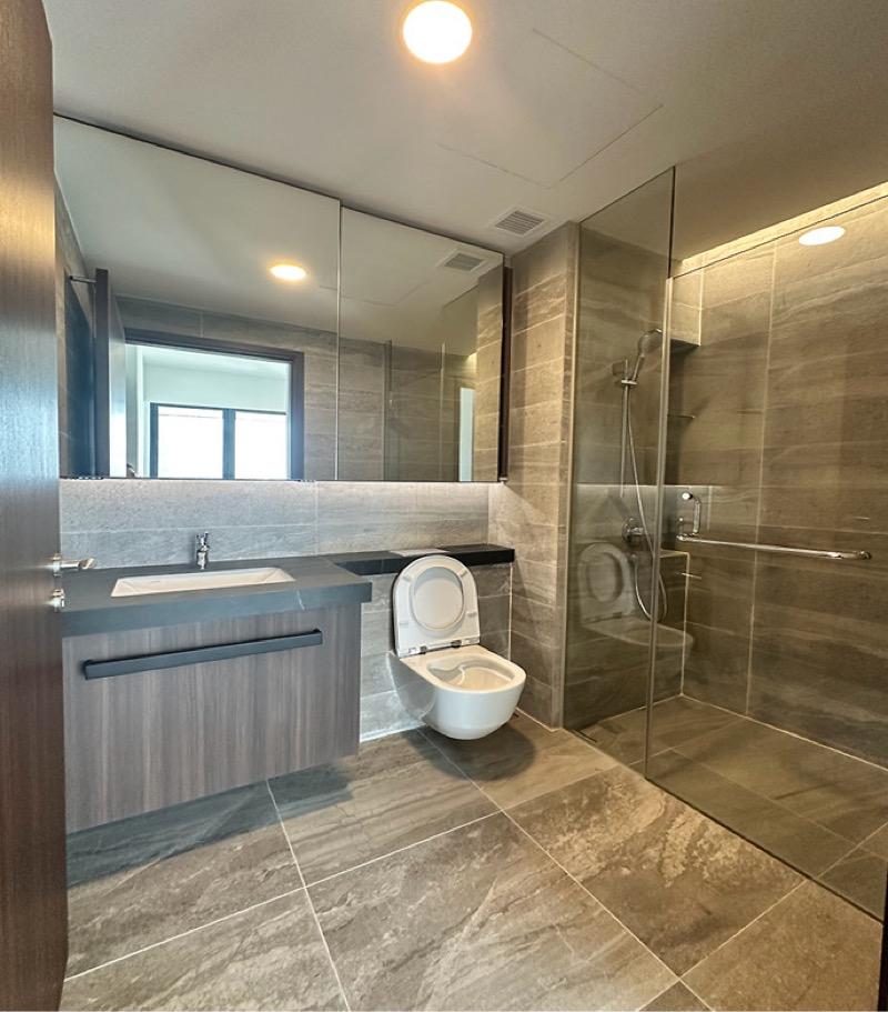 Condominium for Rent, One Pearl Bank Condominium For Rent, $11,000, 4 Bed 4 Bath 1,432 sqft $7.68 psf, SGD 11,000 | 99-year Leasehold