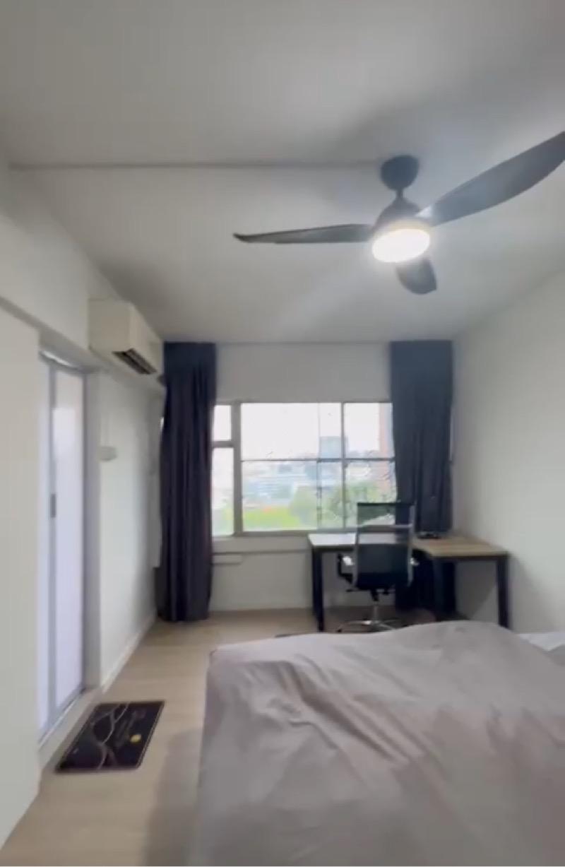 Prop-GPT: Apartment: D01  People's Park Complex