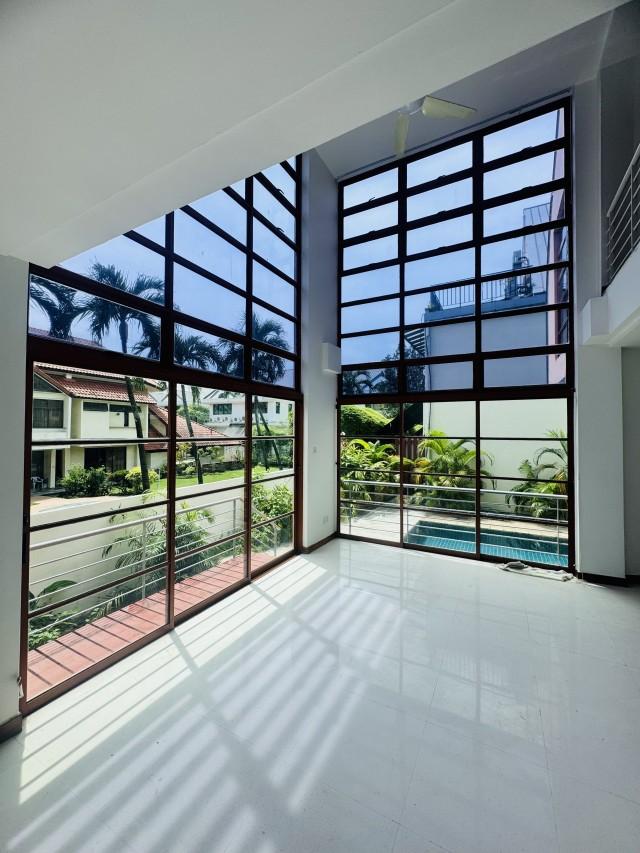 Condominium for Rent, Bournemouth Eight Condominium For Rent, $16,500, 6 Bed 6 Bath 8,000 sqft $2.06 psf, SGD 16,500 | Freehold