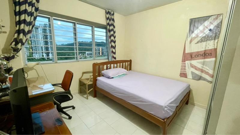 HDB Apartment for Rent, 201 Petir Road HDB Apartment Room Rental, $1,000, 1 Bed 1 Bath 150 sqft $6.67 psf, SGD 1,000 | 99-year Leasehold