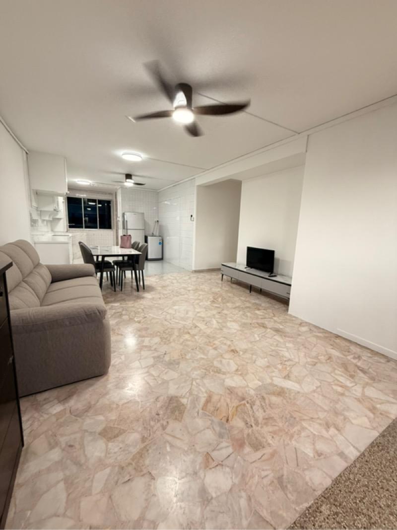 Prop-GPT: HDB Apartment: D27 Yishun 838 Yishun Street 81