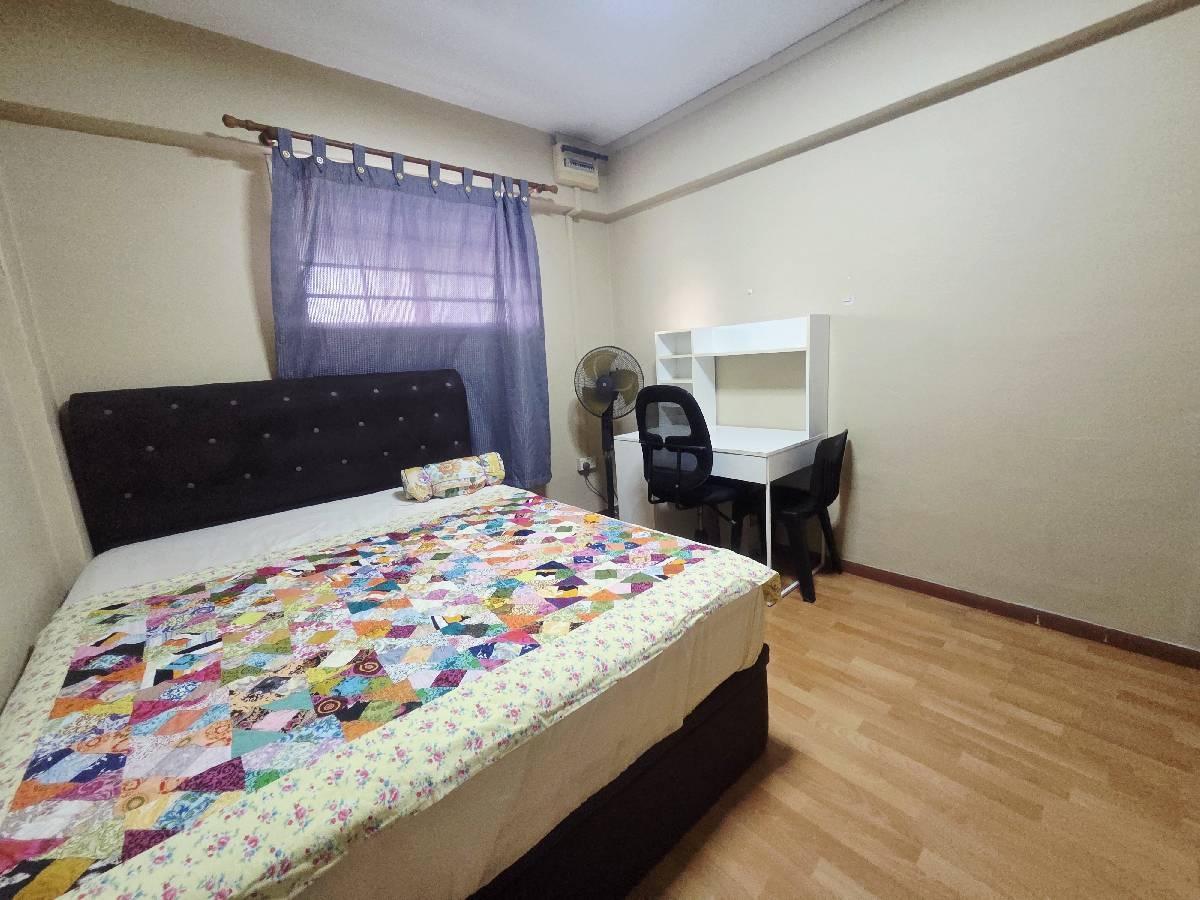 Prop-GPT: HDB Apartment: D20 Ang Mo Kio 150 Ang Mo Kio Avenue 5