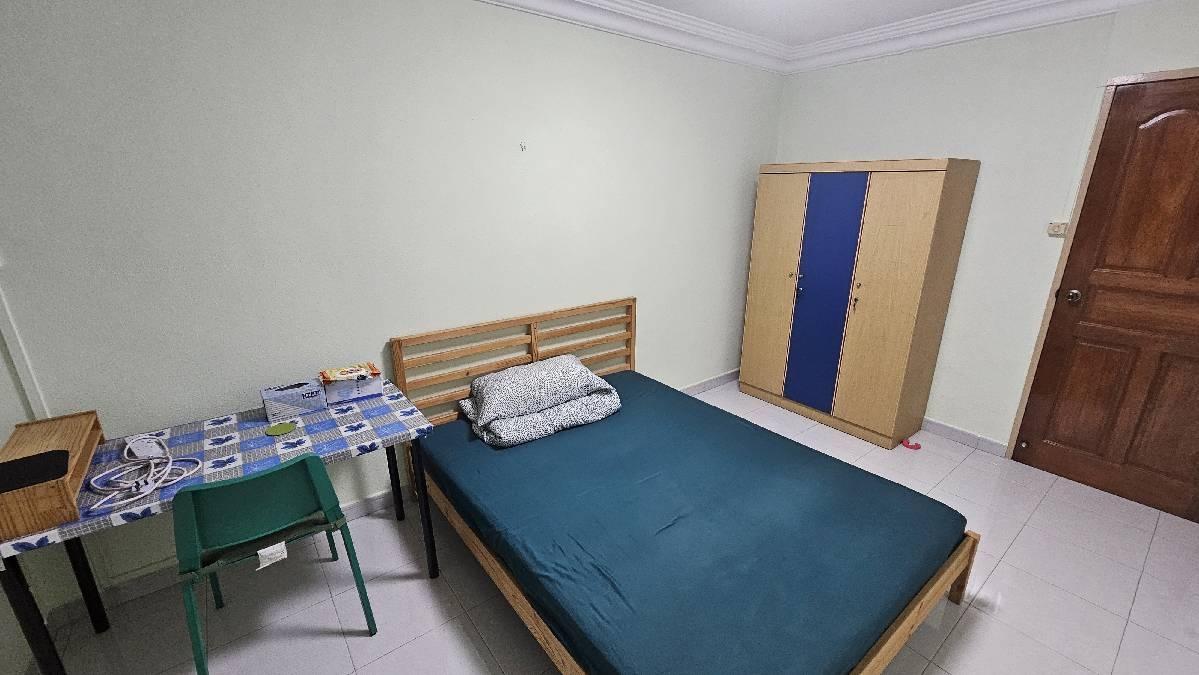 HDB Apartment for Rent, 550 Hougang Street 51 HDB Apartment Room Rental, $1,050, 1 Bed 1 Bath 118 sqft $8.90 psf, SGD 1,050 | 99-year Leasehold