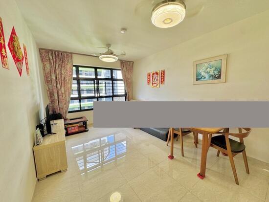 HDB Apartment for Rent: D18, 523606