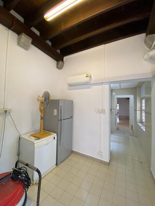 Townerville Conservation House For Rent, $7,300, 3 Bed 2 Bath 2,024 sqft $3.61 psf