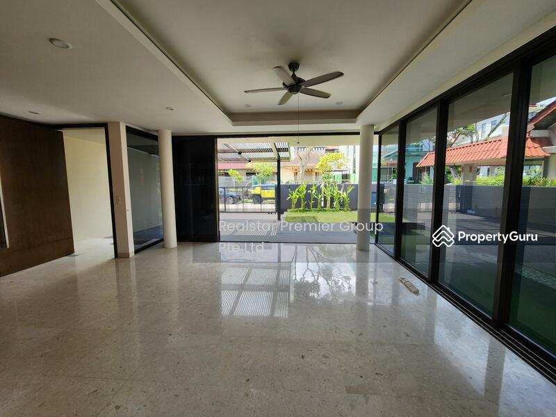 Semi-Detached for Rent, ?? Modern 6 Bedroom Semi Detached For Rent @ Thomson Ridge??, SGD 20,000