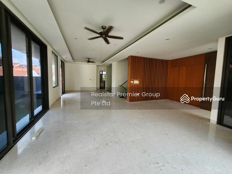Semi-Detached for Rent, ?? Modern 6 Bedroom Semi Detached For Rent @ Thomson Ridge??, SGD 20,000