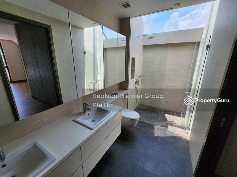 Semi-Detached for Rent, ?? Modern 6 Bedroom Semi Detached For Rent @ Thomson Ridge??, SGD 20,000
