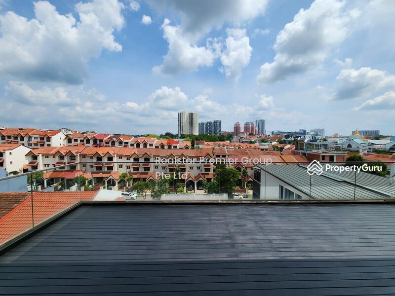 Semi-Detached for Rent, ?? Modern 6 Bedroom Semi Detached For Rent @ Thomson Ridge??, SGD 20,000