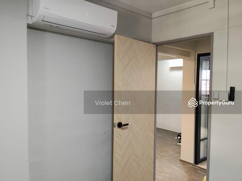 Prop-GPT: HDB Flat: D27 Yishun 753 Yishun Street 72
