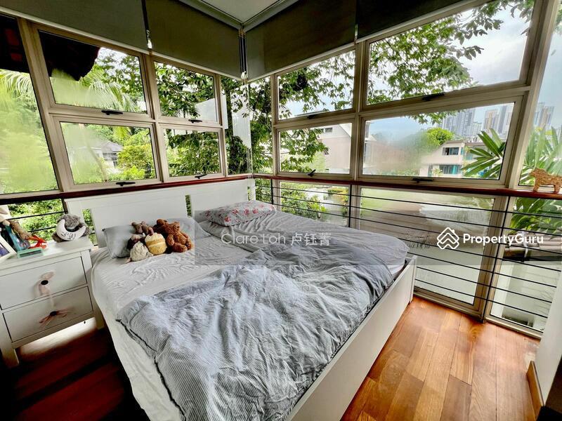 Bungalow - Good Class for Rent, +65*94686782 Stunning landed with beautiful lawn for rent, SGD 35,000 | Freehold