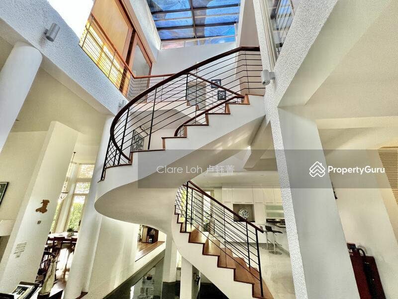 Bungalow - Good Class for Rent, +65*94686782 Stunning landed with beautiful lawn for rent, SGD 35,000 | Freehold