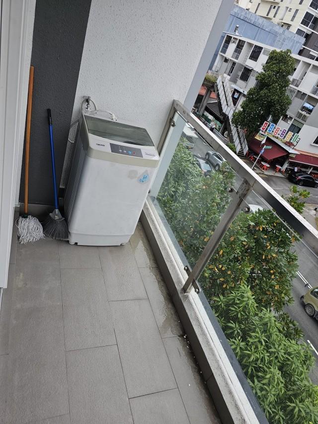 Prop-GPT: Apartment: D14 Geylang Le Regal