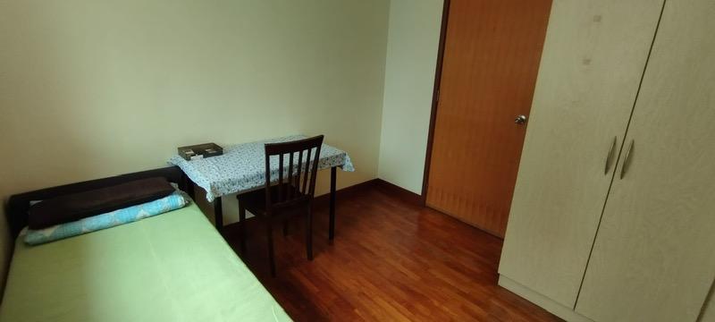 Apartment for Rent, Papillon Apartment Room Rental, $1,300, 1 Bed 1 Bath 110 sqft $11.82 psf, SGD 1,300