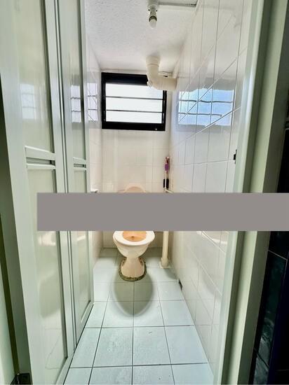 HDB Apartment for Rent, 34 Upper Cross Street HDB Apartment Room Rental, $1,200, 1 Bed 2 Bath 10 sqft $120.00 psf, SGD 1,200 | 99-year Leasehold
