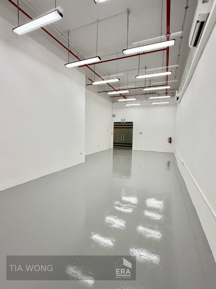 Prop-GPT: Light Industry:   Woodlands Close Woodlands Horizon For Rent