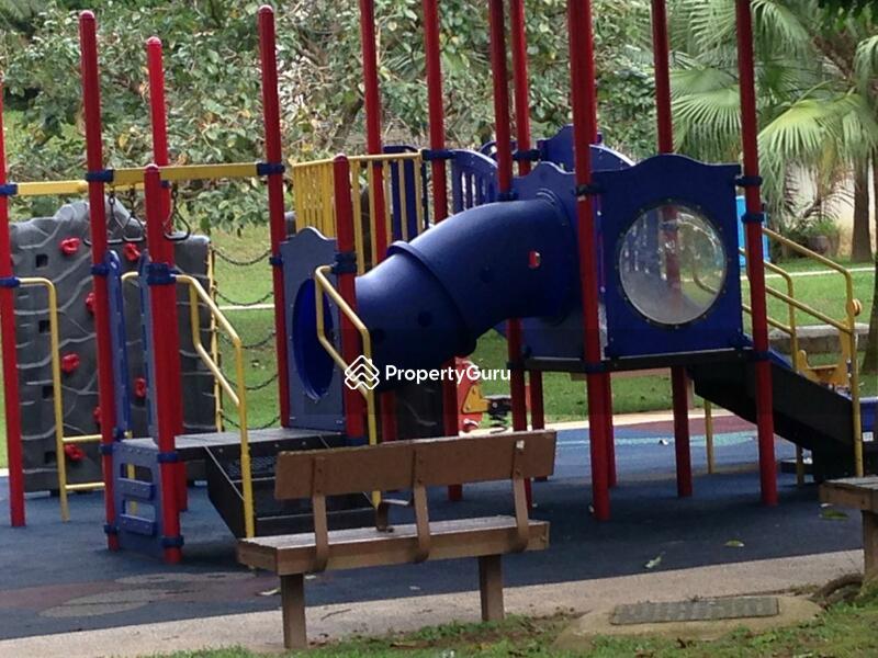 Condominium for Rent, Pine Grove, SGD 1,300 | 99-year lease