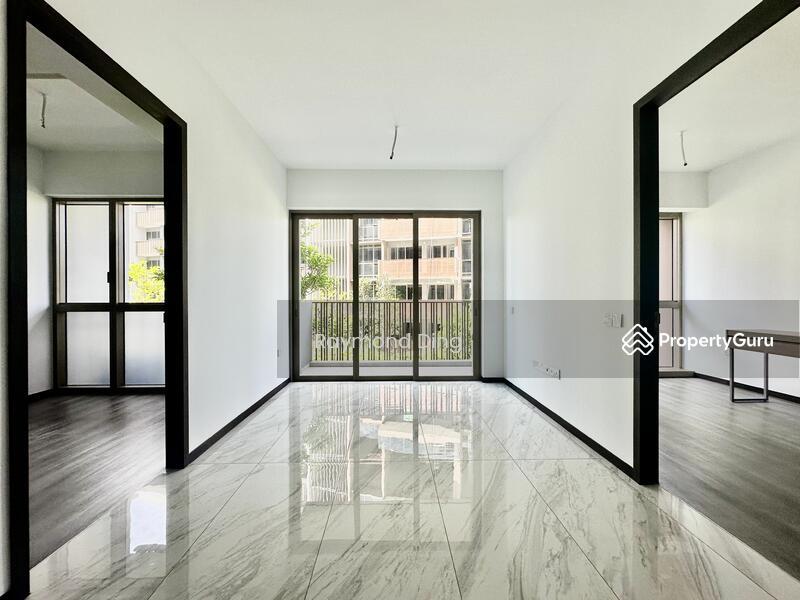 Prop-GPT: Condominium: D18 Pasir Ris Pasir Ris 8