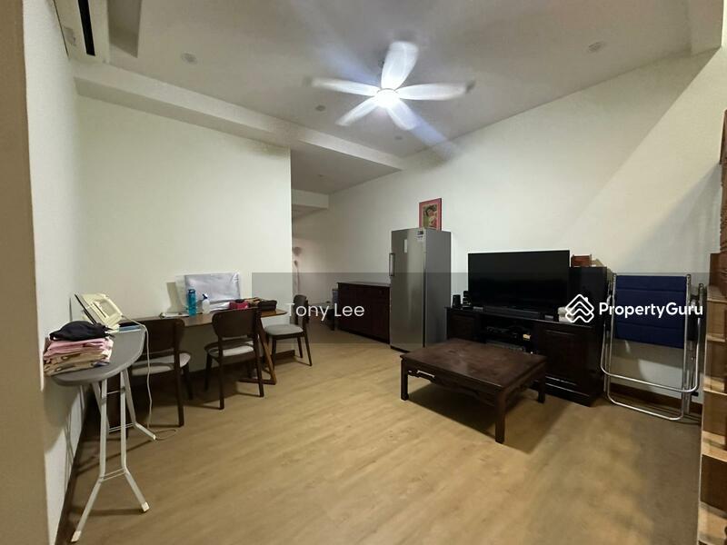 Corner Terrace for Rent, Parry Green, SGD 7,500 | 99-year lease