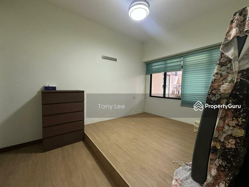 Corner Terrace for Rent, Parry Green, SGD 7,500 | 99-year lease
