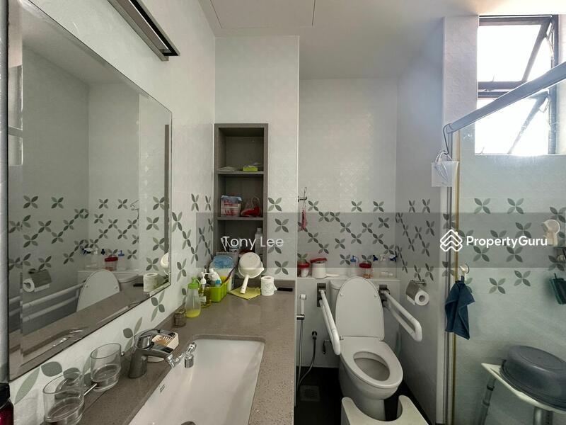 Corner Terrace for Rent, Parry Green, SGD 7,500 | 99-year lease