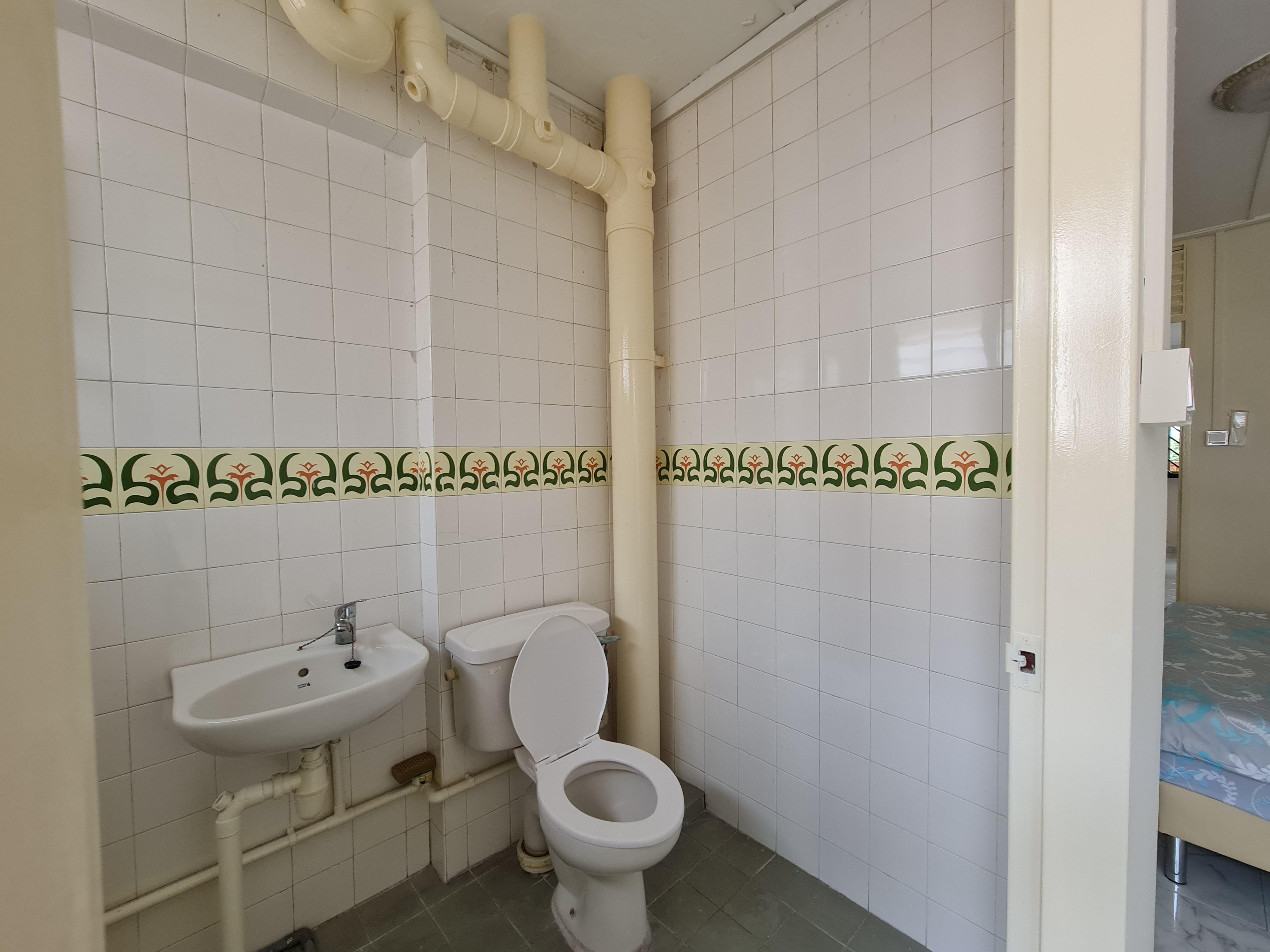 HDB Flat for Rent, 712 Jurong West Street 71, SGD 1,500 | 99-year lease