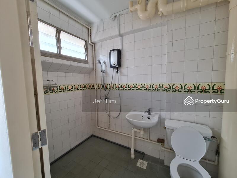 HDB Flat for Rent, 712 Jurong West Street 71, SGD 1,500 | 99-year lease