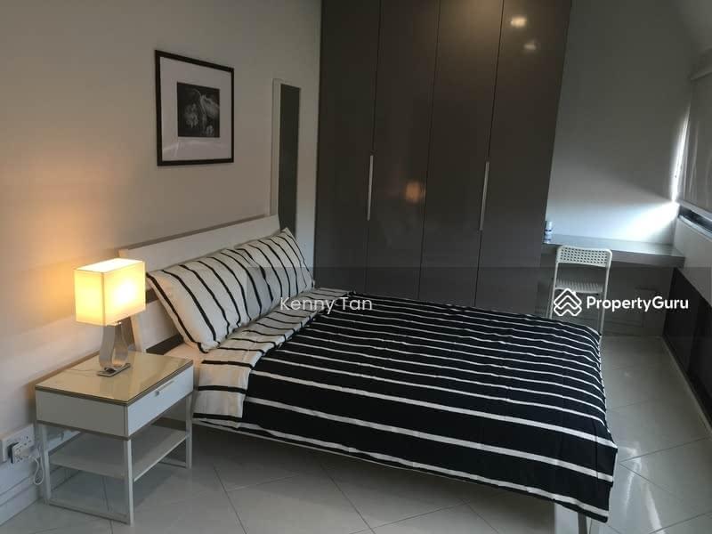 Prop-GPT: Condominium: D22 Boon Lay Lakepoint Condo