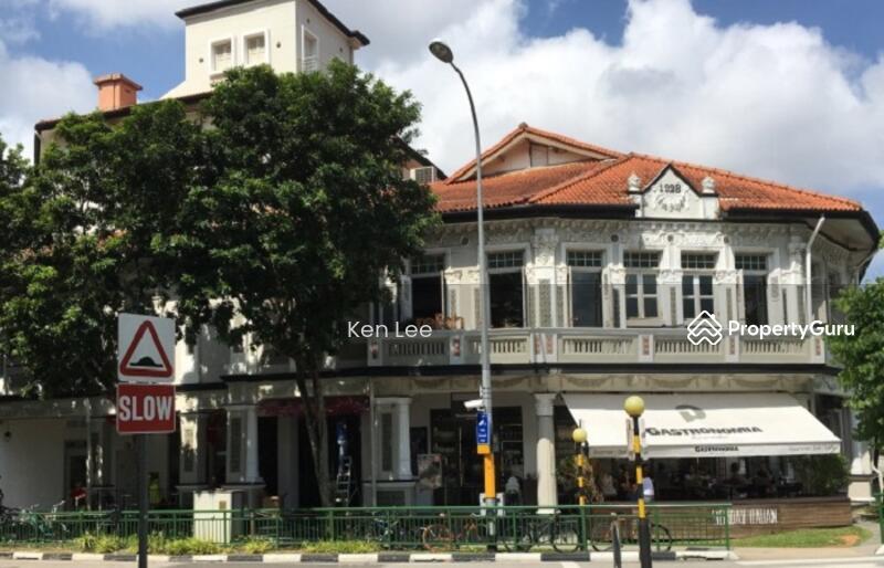 Semi-Detached for Rent, ??? Charming yet Modern Black n White 4-Bedrm Semi-D | Pool | Lush Gdns | Botanic Gdns MRT | Serene, SGD 11,900