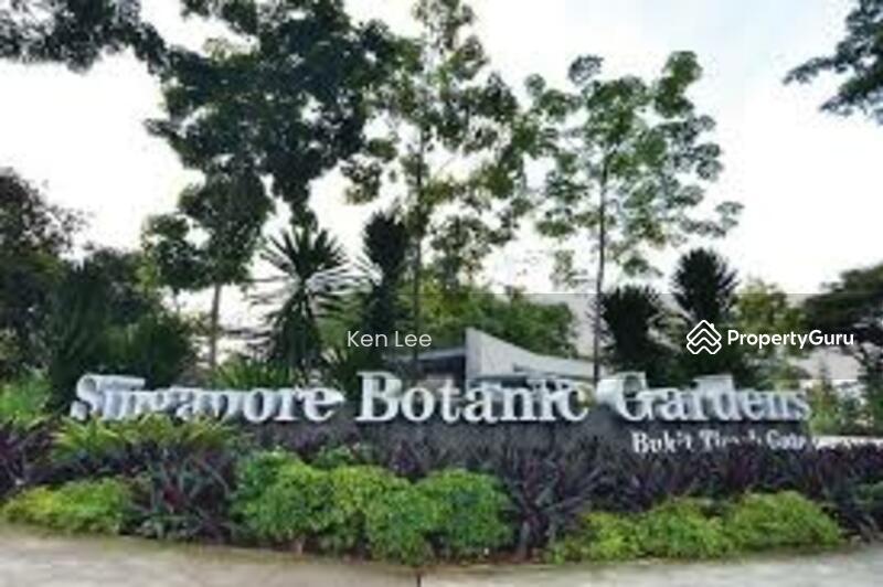 Semi-Detached for Rent, ??? Charming yet Modern Black n White 4-Bedrm Semi-D | Pool | Lush Gdns | Botanic Gdns MRT | Serene, SGD 11,900