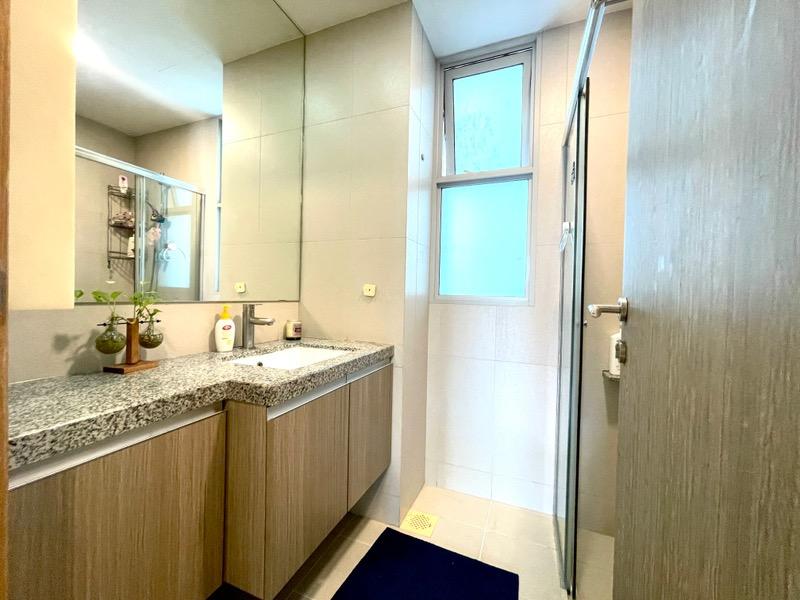 Condominium for Rent, THE METROPOLITAN CONDOMINIUM Condominium For Rent, $8,500, 3 Bed 3 Bath 1,399 sqft $6.08 psf, SGD 8,500