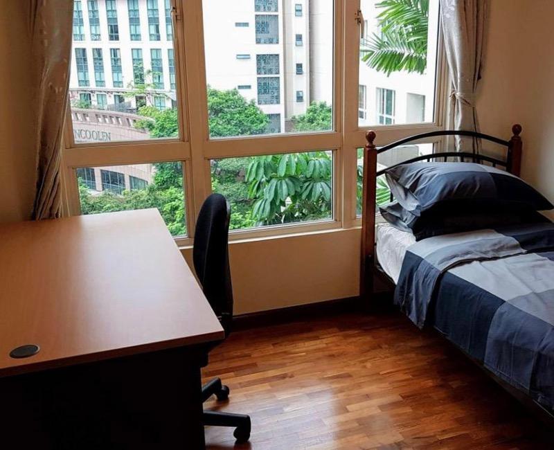 Prop-GPT: Apartment: D07  Burlington Square