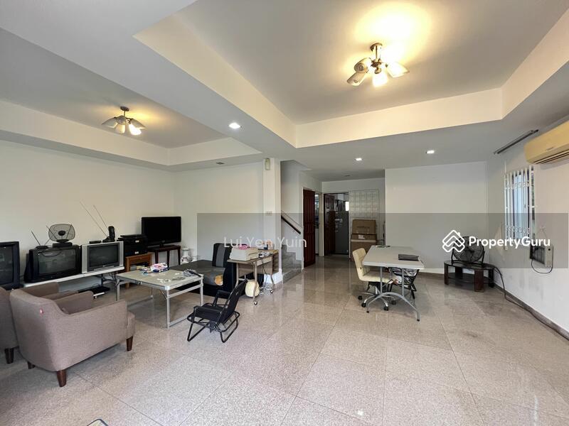 Prop-GPT: Semi-Detached: D21  Eng Kong garden