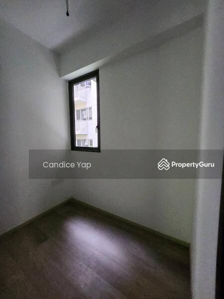 Condominium for Rent, The Watergardens at Canberra, SGD 4,000 | 99-year lease