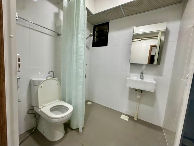 HDB Apartment for Rent, 107A BIDADARI PARK DRIVE HDB Apartment Room Rental, $1,500, 1 Bed 1 Bath 107 sqft $14.02 psf, SGD 1,500 | 99-year Leasehold