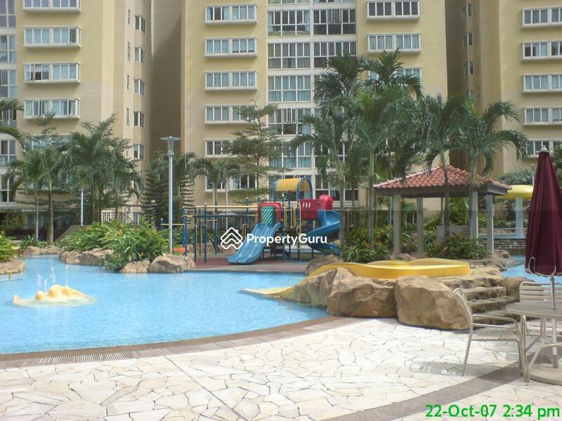 Condominium for Rent: D19, 534199