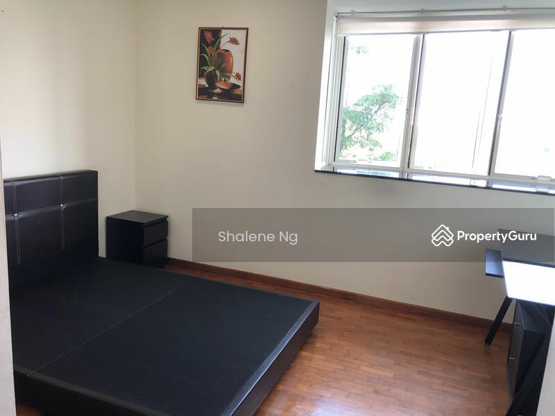 Condominium for Rent: D19, 534199