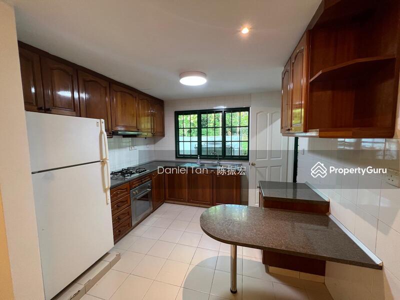 Terrace for Rent, Beauty World MRT nearby and next to Nature Reserve, SGD 7,800