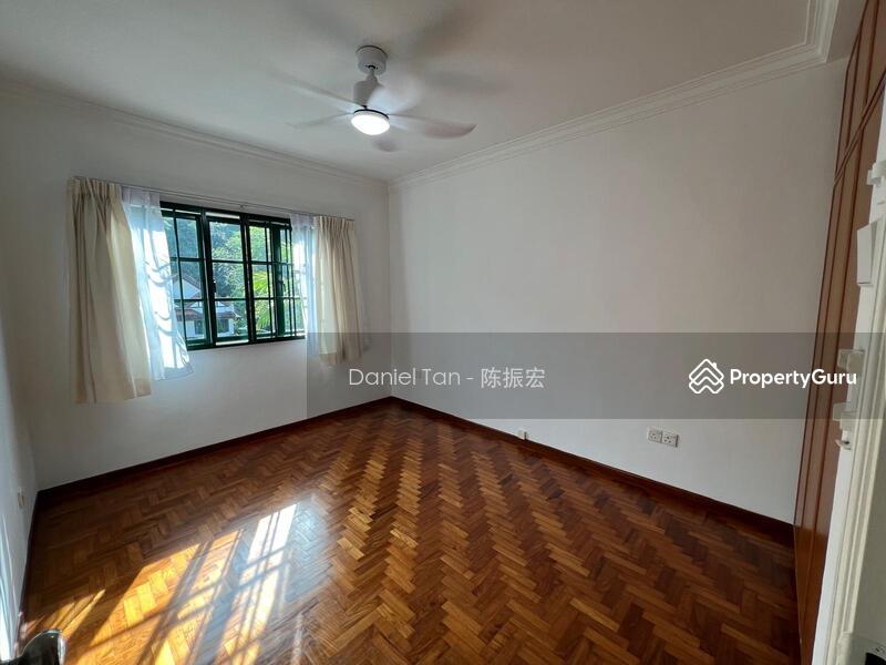Terrace for Rent, Beauty World MRT nearby and next to Nature Reserve, SGD 7,800