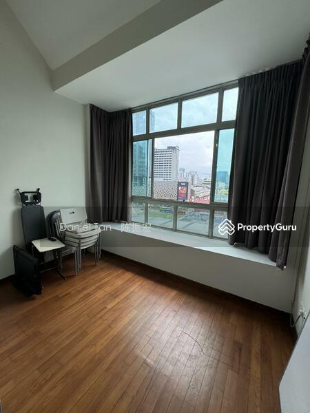 Prop-GPT: Apartment: D08  Soho 188