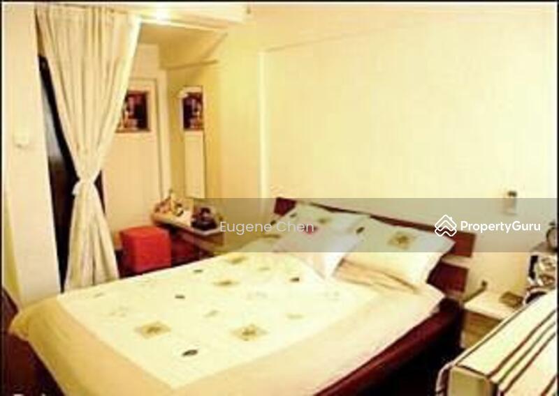 Prop-GPT: HDB Flat: D03  168A Queensway