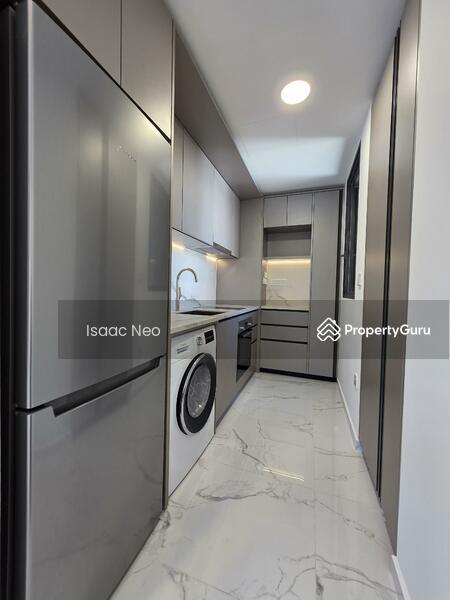 Condominium for Rent: D15, 439835