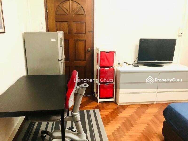 Condominium for Rent, Lloyd Court, SGD 3,000 | Freehold