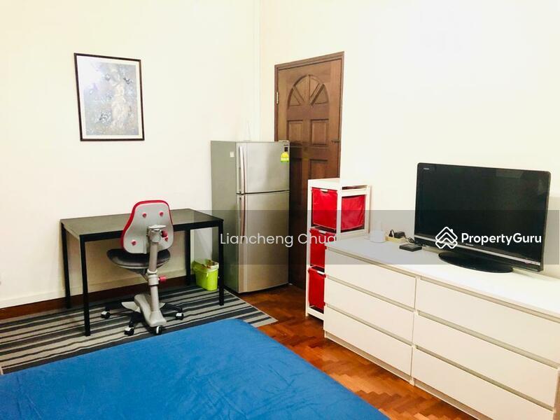 Condominium for Rent, Lloyd Court, SGD 3,000 | Freehold
