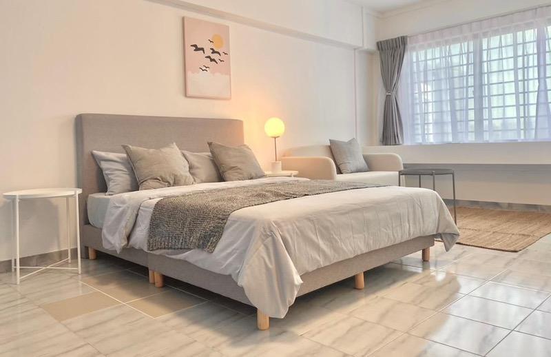 Prop-GPT: Apartment: D01  People's Park Complex