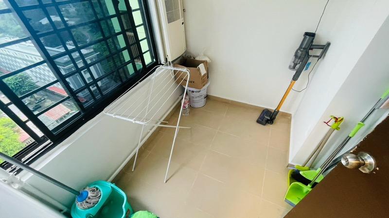 Apartment for Rent, People's Park Complex Apartment Room Rental, $2,400, 1 Bed 1 Bath 300 sqft $8.00 psf, SGD 2,400