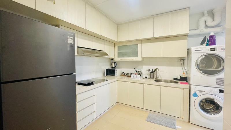 Apartment for Rent, People's Park Complex Apartment Room Rental, $2,400, 1 Bed 1 Bath 300 sqft $8.00 psf, SGD 2,400