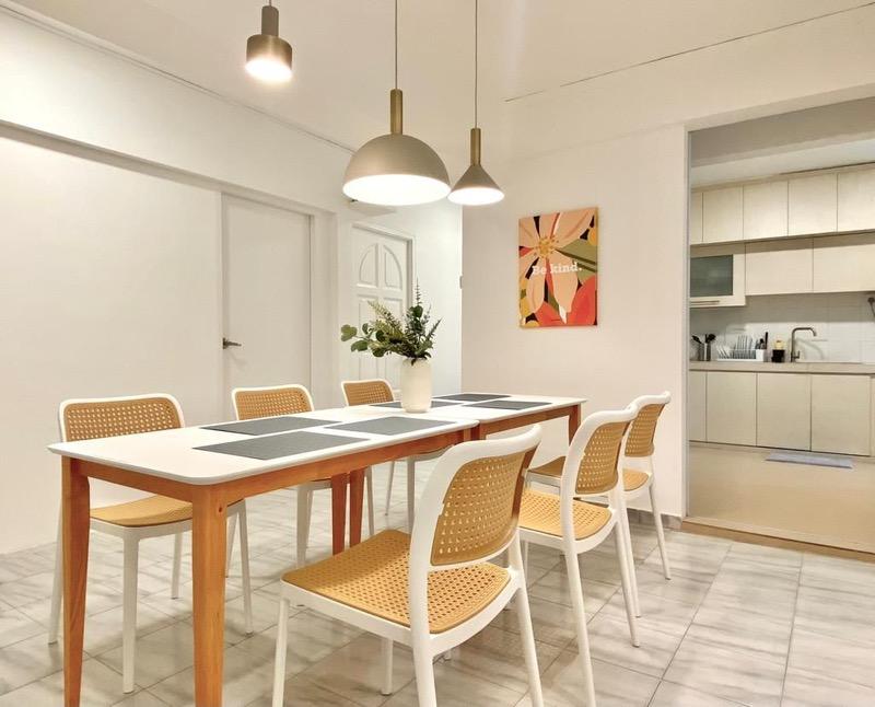 Apartment for Rent, People's Park Complex Apartment Room Rental, $2,400, 1 Bed 1 Bath 300 sqft $8.00 psf, SGD 2,400