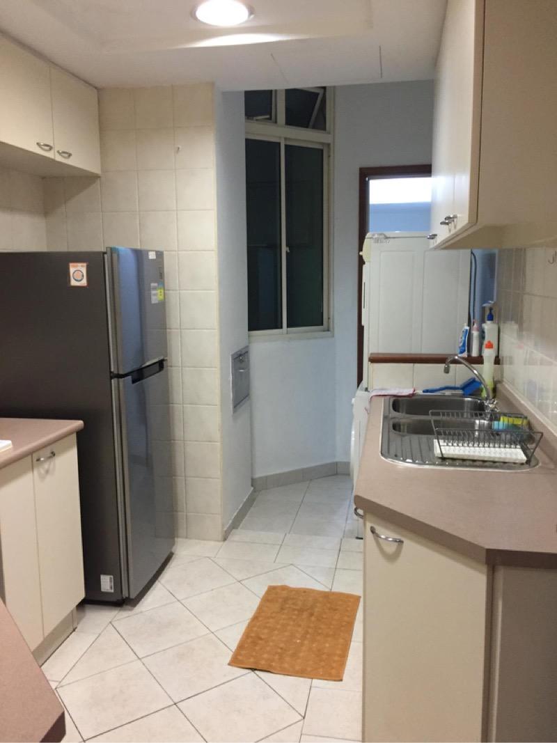 Apartment for Rent, Burlington Square Apartment Room Rental, $1,500, 1 Bed 1 Bath 80 sqft $18.75 psf, SGD 1,500 | 99-year Leasehold